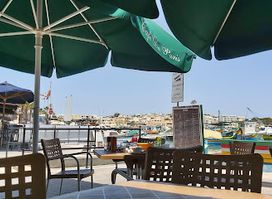 Cafe De Paris