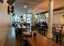 Establishment Bar