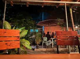 Alanaasi Cafe&Bistro
