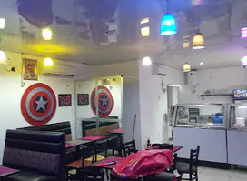 Heroes Coffee Station T2