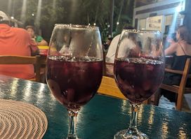 La Vineria Ayampe