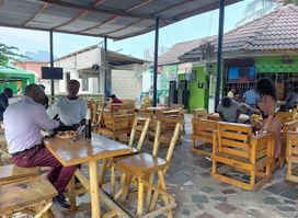 Stereo Bar