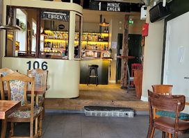 Trikken 106 KAFE & BAR