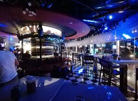V Sky Acoustic Bar