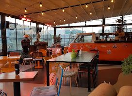 RUM ROOF KITCHEN AND BAR