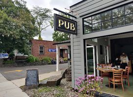 PUB