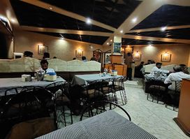 Alok Restaurant & Bar