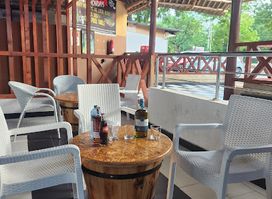 NEST LOUNGE & GRILL