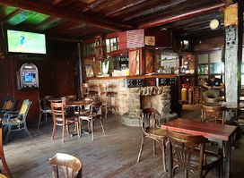 Bridge Pub