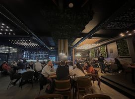 Vip Lounge Bar