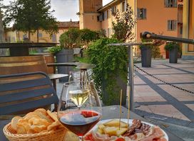 Barolo Bar