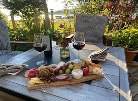 Mad Hatter Wine Bar