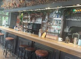 OLD str. Downtown Bar