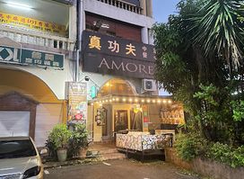 Planet Amore Restaurant [Non-Halal]
