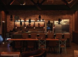 Seven Bar