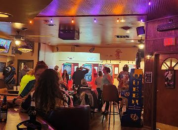 virginia/virginia-beach/bar/just-one-more-bar-and-grill