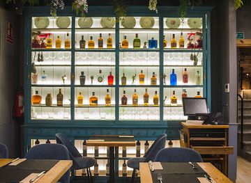 spain/madrid/salamanca/bar/carmenbar