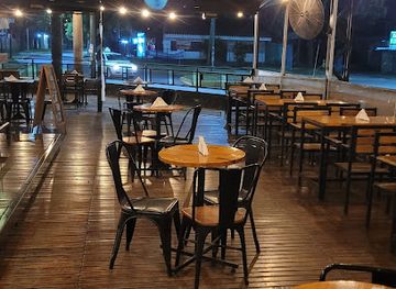 argentina/san-miguel-de-tucuman/yerba-buena/bar/bonneville-coffee-beer