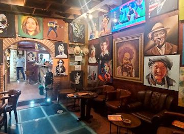 colombia/cartagena/san-diego/bar/bar-tabaco-y-ron