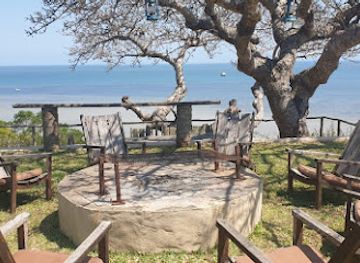 mozambique/inhaca-island/bar/portuguese-island-beach