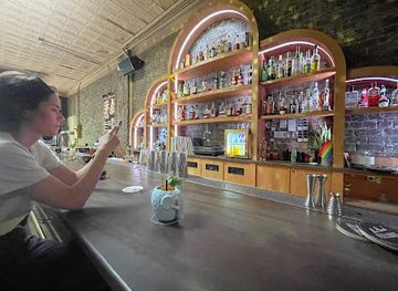 tennessee/chattanooga-valley/bar/no-hard-feelings-bar