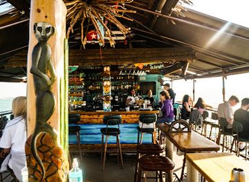 greece/central-macedonia/bar/cruise-bar-tiki-boat