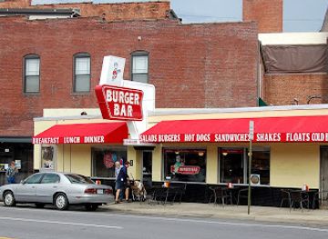 tennessee/bristol-motor-speedway/bar/burger-bar