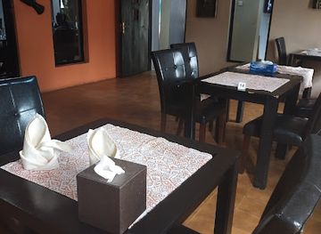 benin/comoe-national-park/bar/buka-queen