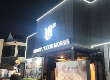 indonesia/semarang/old-town-semarang/bar/23-harbour-semarang