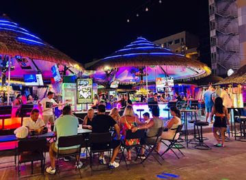thailand/phuket/bar/lilly-s-aussie-bar