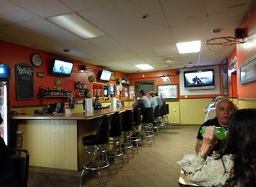 west-virginia/fairmont/bar/hoops-cafe