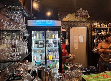 kentucky/paducah/bar/the-cork-room