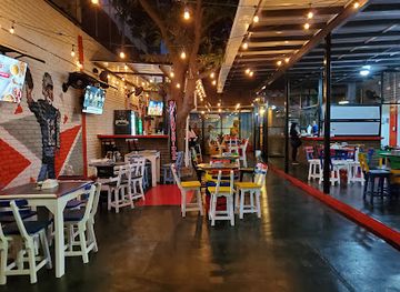 colombia/sierra-nevada-de-santa-marta/bar/tarjeta-roja-santa-marta