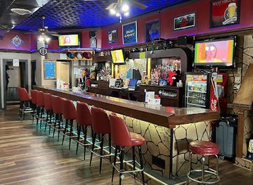 west-virginia/weirton/bar/luckino-s-lounge