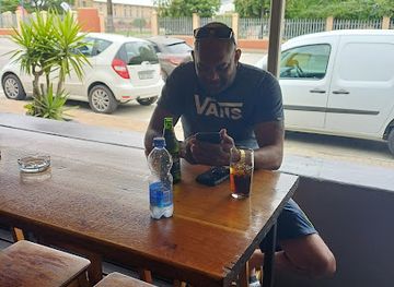 south-africa/garden-route/bar/tarantino-s-resto-bar