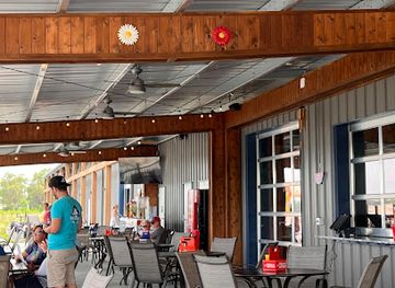 nebraska/eugene-t-mahoney-state-park/bar/the-weekend-lakeside-bar-grill