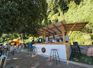 montenegro/herceg-novi/bar/caffe-bar-sol