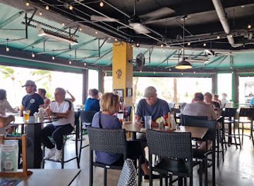 florida/fort-lauderdale-beach/bar/con-murphy-s-ocean-bar-grill
