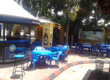 tanzania/mwanza/bar/cheers-pub