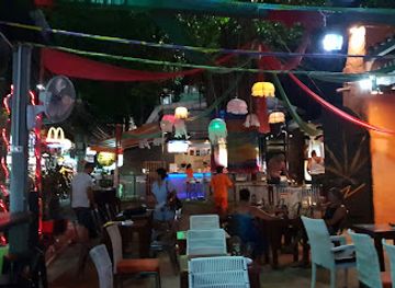 thailand/koh-samui/chaweng/bar/on-street-bar