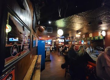 florida/everglades/bar/old-tom-s-sports-bar-miami-springs