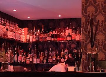 belgium/brussels/bar/plumette