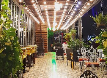 vietnam/mekong-delta/bar/marina-restaurant-club-coffee