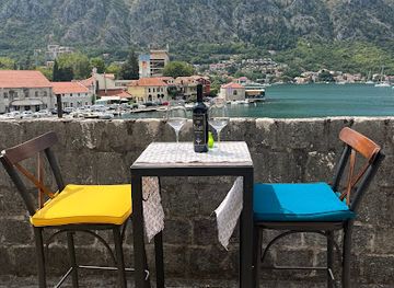 montenegro/kotor-bay/bar/Vinograd-Kotor