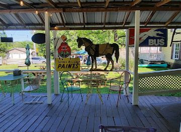 missouri/elephant-rocks-state-park/bar/roma-s-food-drink