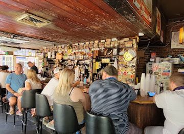 louisiana/new-orleans/central-business-district/bar/chart-room