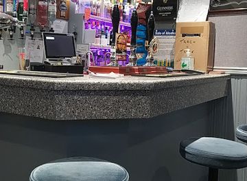 united-kingdom/clackmannanshire/bar/royal-arms