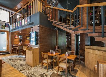 india/mumbai/colaba/bar/effingut-colaba