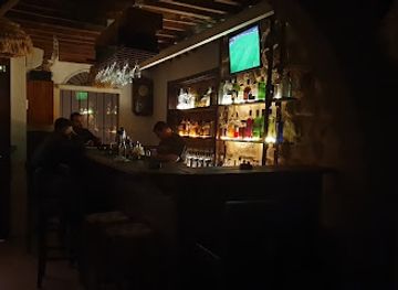 lebanon/tripoli/bar/code-pub