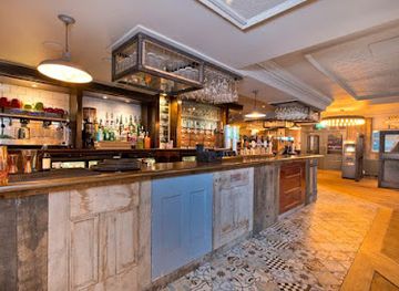 united-kingdom/north-east-england/bar/the-salutation